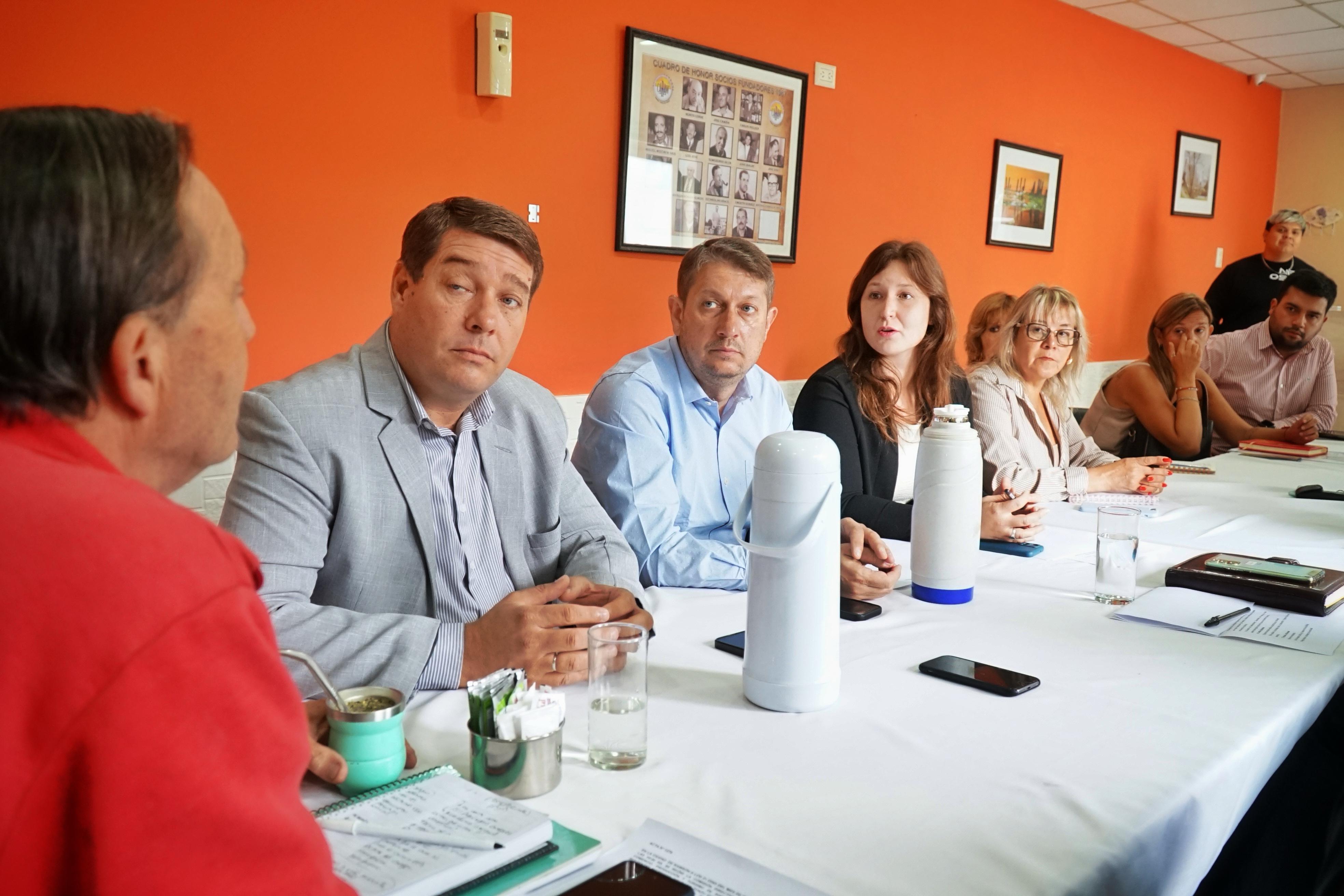 La Municipalidad y la Cámara de Comercio trabajan en mejoras para el sector comercial de Rawson