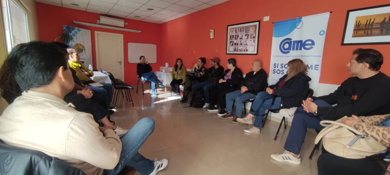 La Cámara de Comercio de Rawson recibió a la Directora Municipal del Área