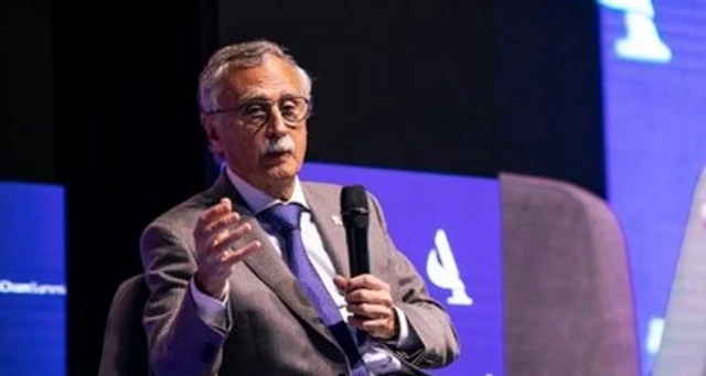 "El precio de los medicamentos está 15 por ciento por debajo de la inflación"