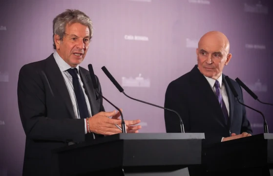 ¿Qué dice el proyecto de inocencia fiscal destinado a blindar a quienes saquen dólares del colchón?