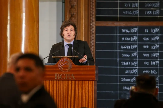 En la era Milei, las empresas de energía, mineras, alimenticias y financieras son las que más plata ganan