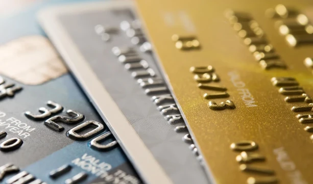 Crece la cantidad de argentinos que no pueden pagar la tarjeta de crédito