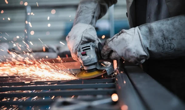 La producción manufacturera cayó en julio