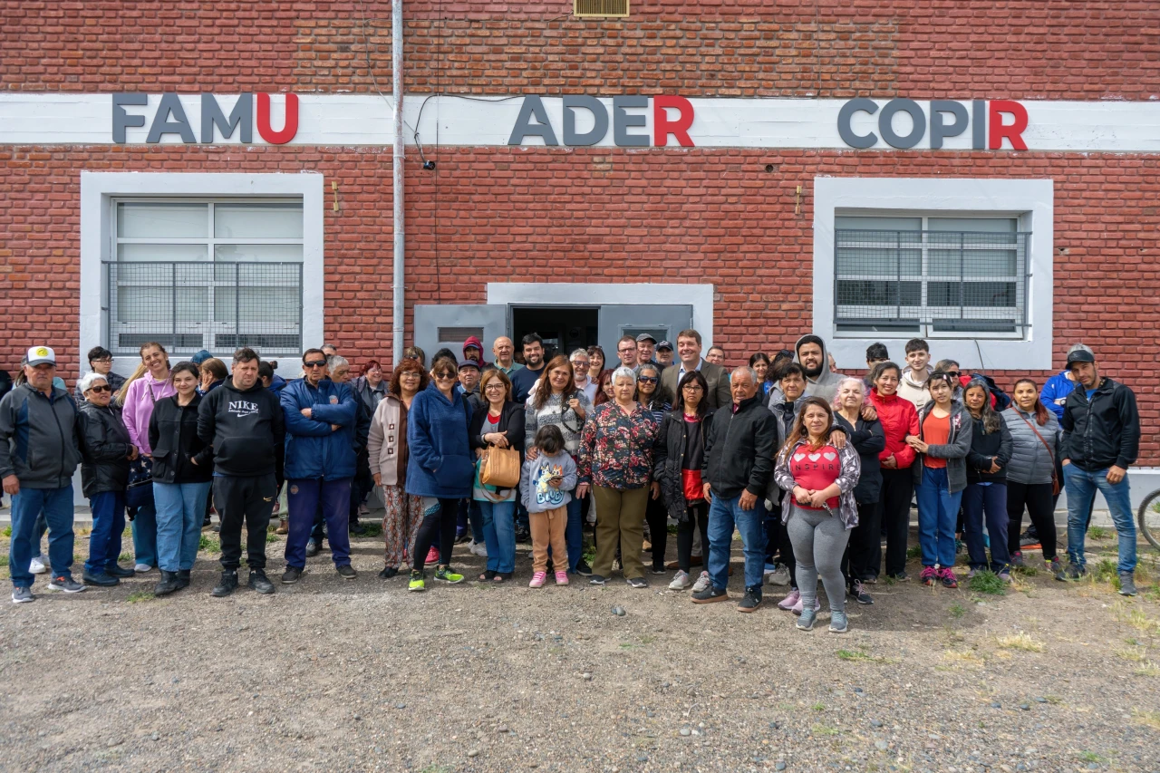Más de 200 familias recibieron semillas de ADER