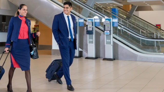 Fijan normas para el régimen de tiempos de vuelo y descanso del personal aeronáutico