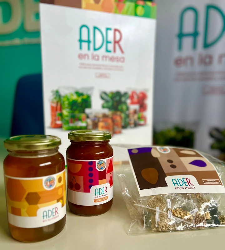 Se realiza la primera jornada de "ADER en tu Mesa"