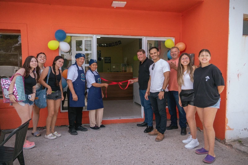 Abrió sus puertas Heladería "Productos de la Fuente" en Playa Unión