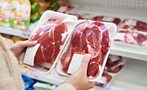Aumentó el consumo de carnes en 2025 con mayor peso de la aviar y porcina ante el alza de precios de la vacuna