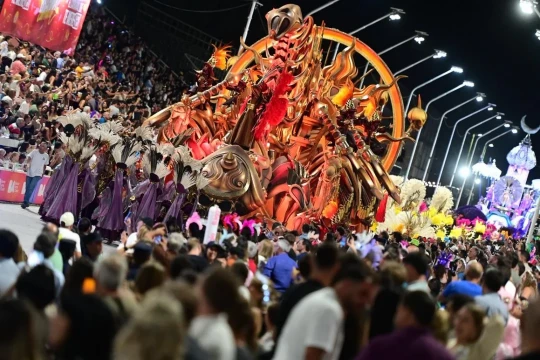 Feriado de Carnaval récord: viajaron 3 millones de turistas y gastaron más de 1 billón de pesos