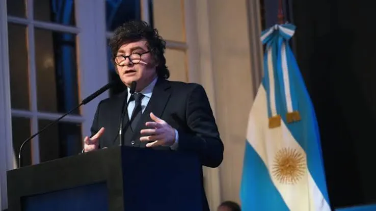 “Mi mandato es bajar la inflación y hacer crecer la economía y lo voy a cumplir”