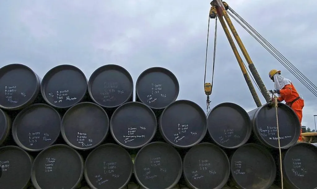 El petróleo otra vez supera los US$90