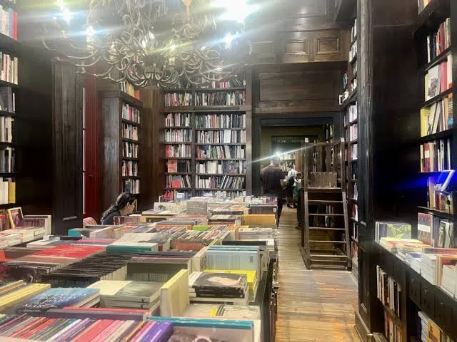 Las librerías reclaman la emergencia en el sector ante caída cercana al 42% en la facturación