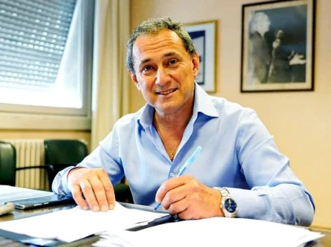 La Unión Ferroviaria acordó un aumento del 8,25% y consiguió un adicional del 13,2%